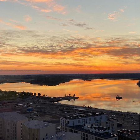 18Th Floor Helsinki High Point 1 Bdr Apartment With City View - Free Garage Parking 외부 사진